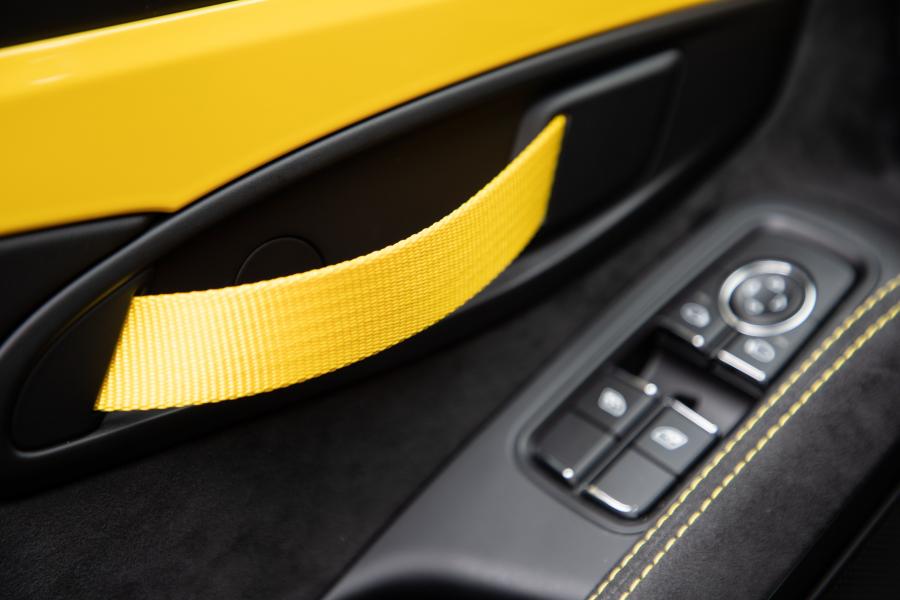 Детали интерьера Porsche 718 Spyder (982) 2019 года  (WW) (фото 212 из 318)